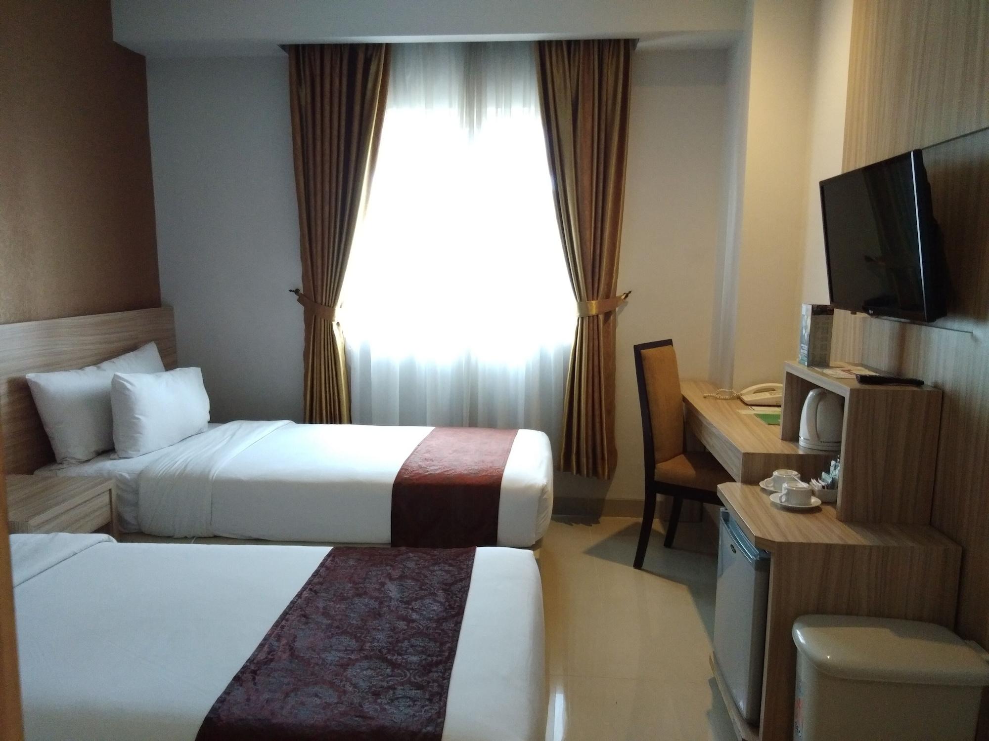 Lorin Syariah Solo Hotel Εξωτερικό φωτογραφία