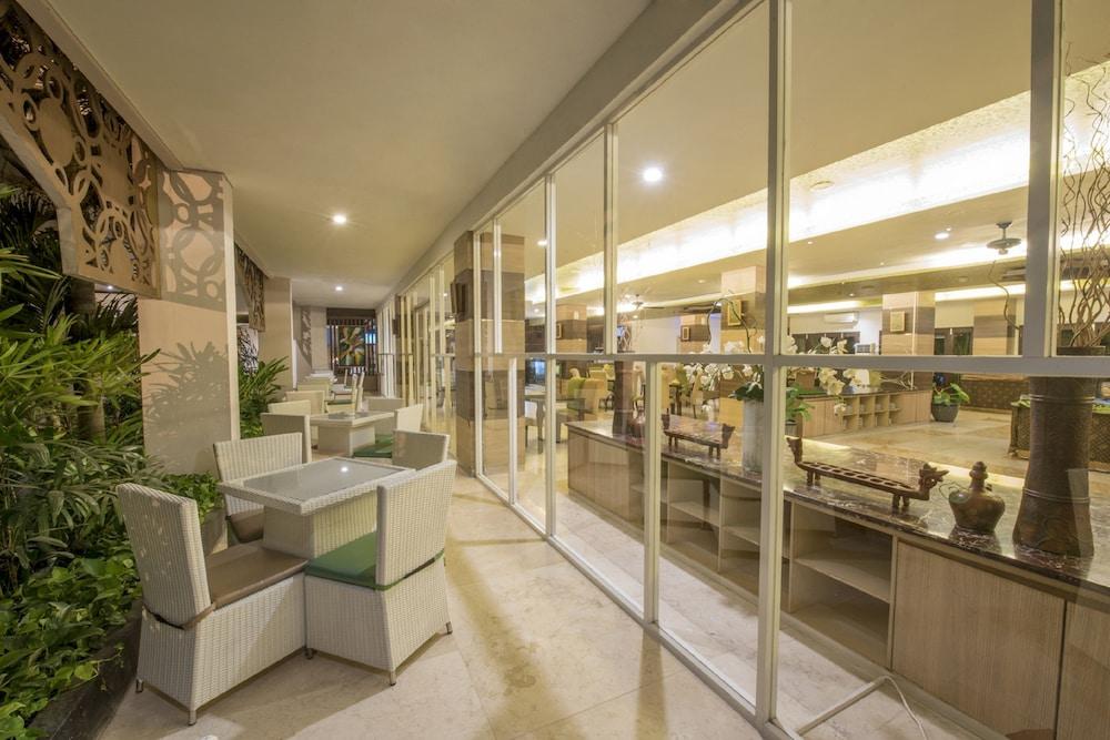 Lorin Syariah Solo Hotel Εξωτερικό φωτογραφία