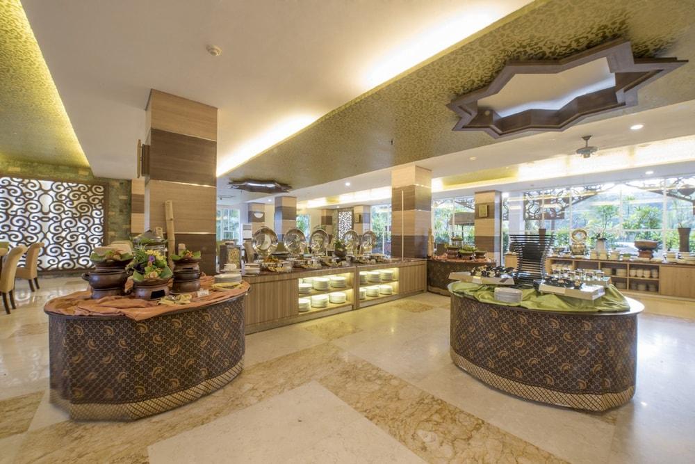 Lorin Syariah Solo Hotel Εξωτερικό φωτογραφία