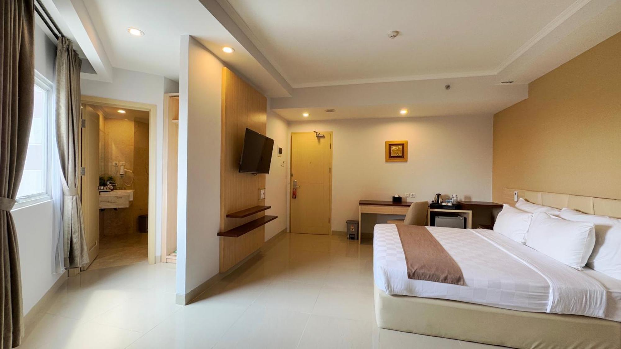 Lorin Syariah Solo Hotel Εξωτερικό φωτογραφία