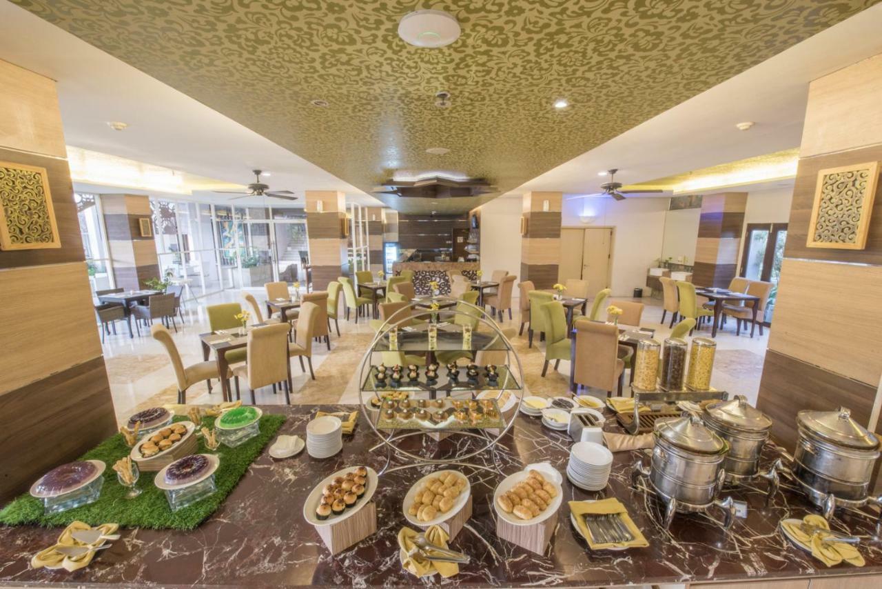 Lorin Syariah Solo Hotel Εξωτερικό φωτογραφία